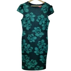 Betsey Johnson NWOT Green Floral Sheath